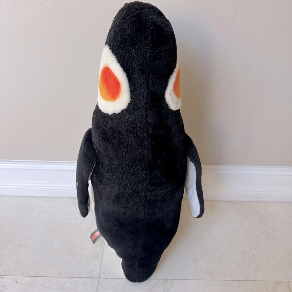 Melissa & Doug Giant Pinguin plush